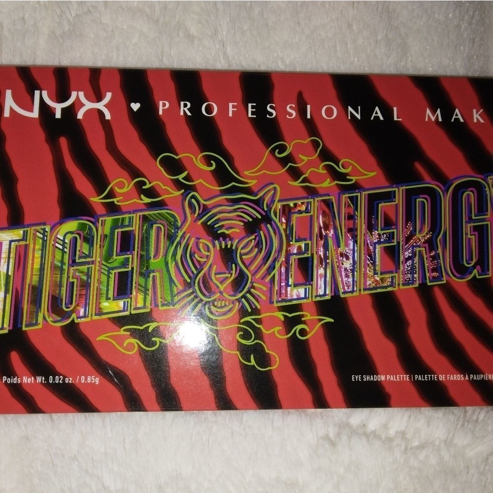 HOST PICK! NYX Tiger Energy Eye Shadow Palette - Picture 6 of 9
